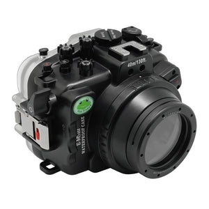 Olympus OMD E-M5 III 40m/130ft SeaFrogs Underwater Camera Housing with 67mm threaded short Macro port